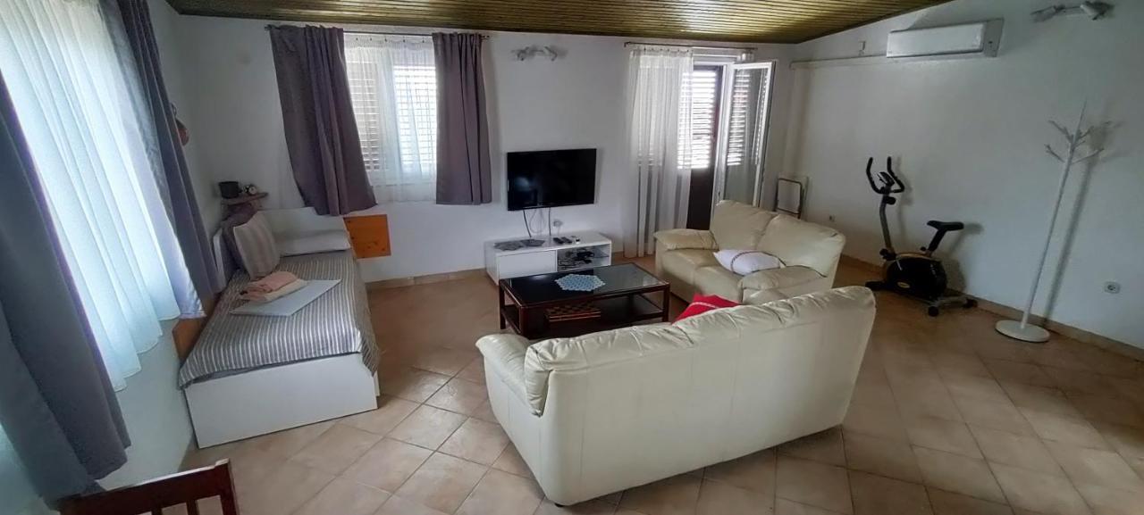 KornićHouse Elanアパートメント エクステリア 写真